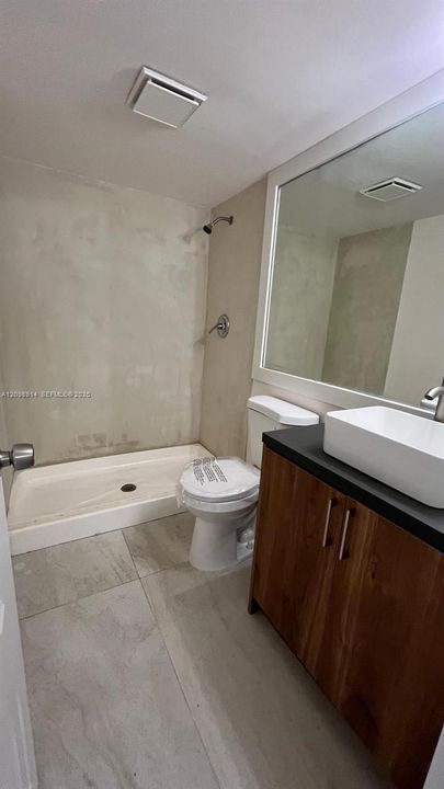 For Sale: $160,000 (2 beds, 2 baths, 960 Square Feet)