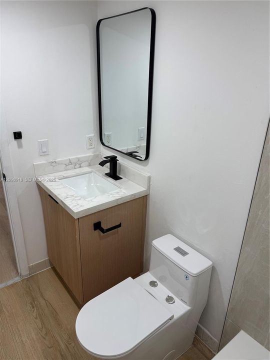 En Renta: $2,790 (3 camas, 2 baños, 1216 Pies cuadrados)