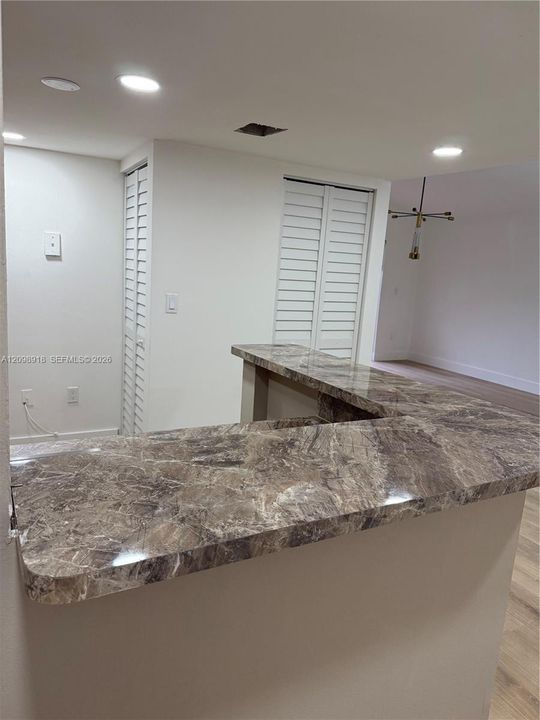 En Renta: $2,790 (3 camas, 2 baños, 1216 Pies cuadrados)