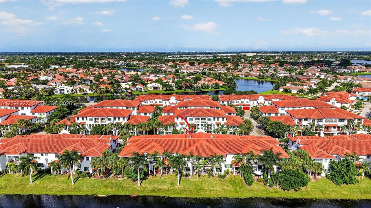 En Venta: $620,000 (3 camas, 2 baños, 2117 Pies cuadrados)