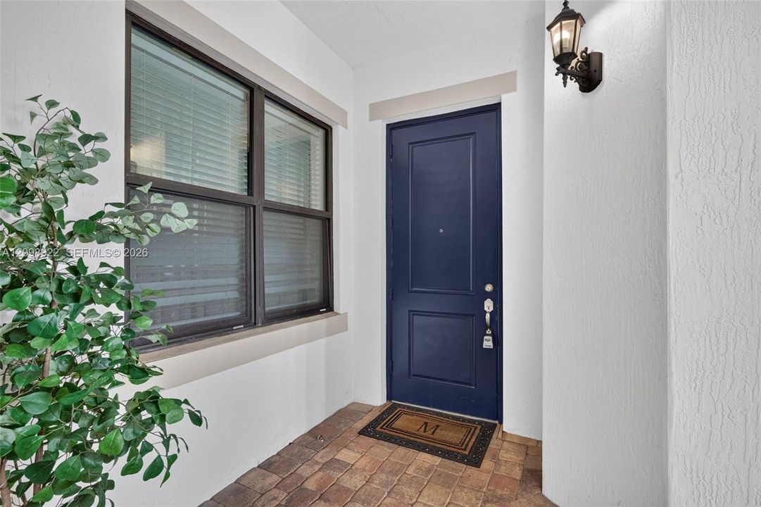 En Venta: $620,000 (3 camas, 2 baños, 2117 Pies cuadrados)