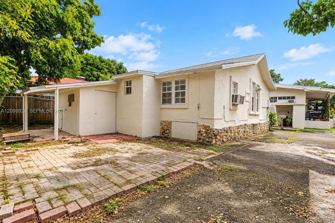 Active With Contract: $529,000 (0 beds, 0 baths, 1566 Square Feet)