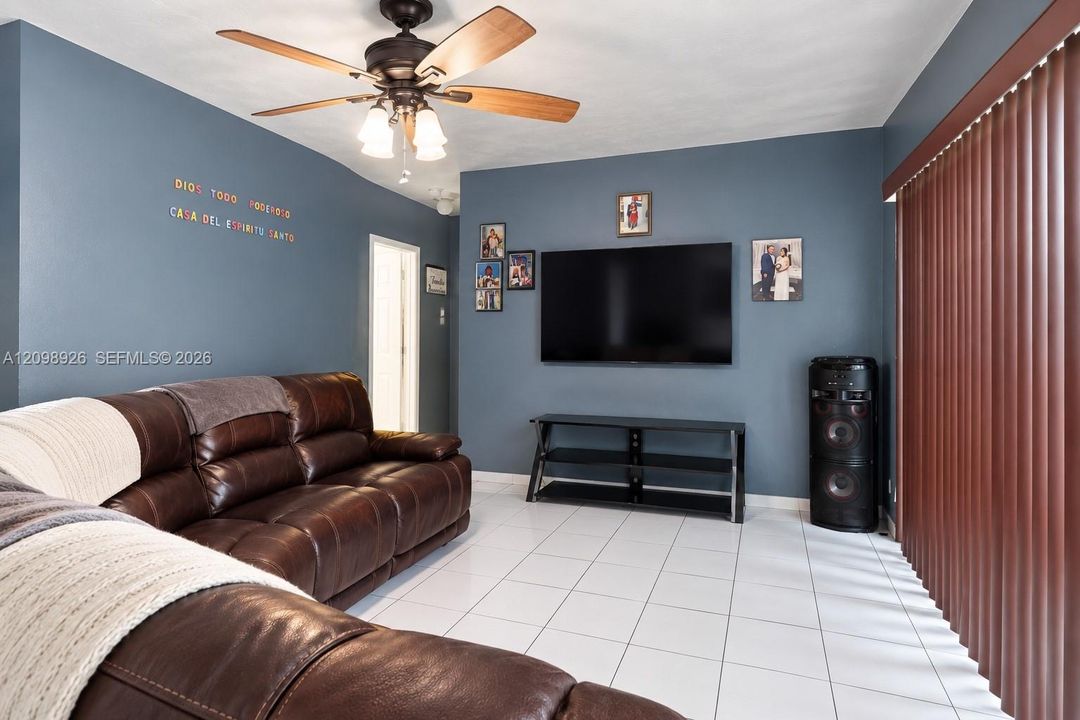 Active With Contract: $529,000 (0 beds, 0 baths, 1566 Square Feet)