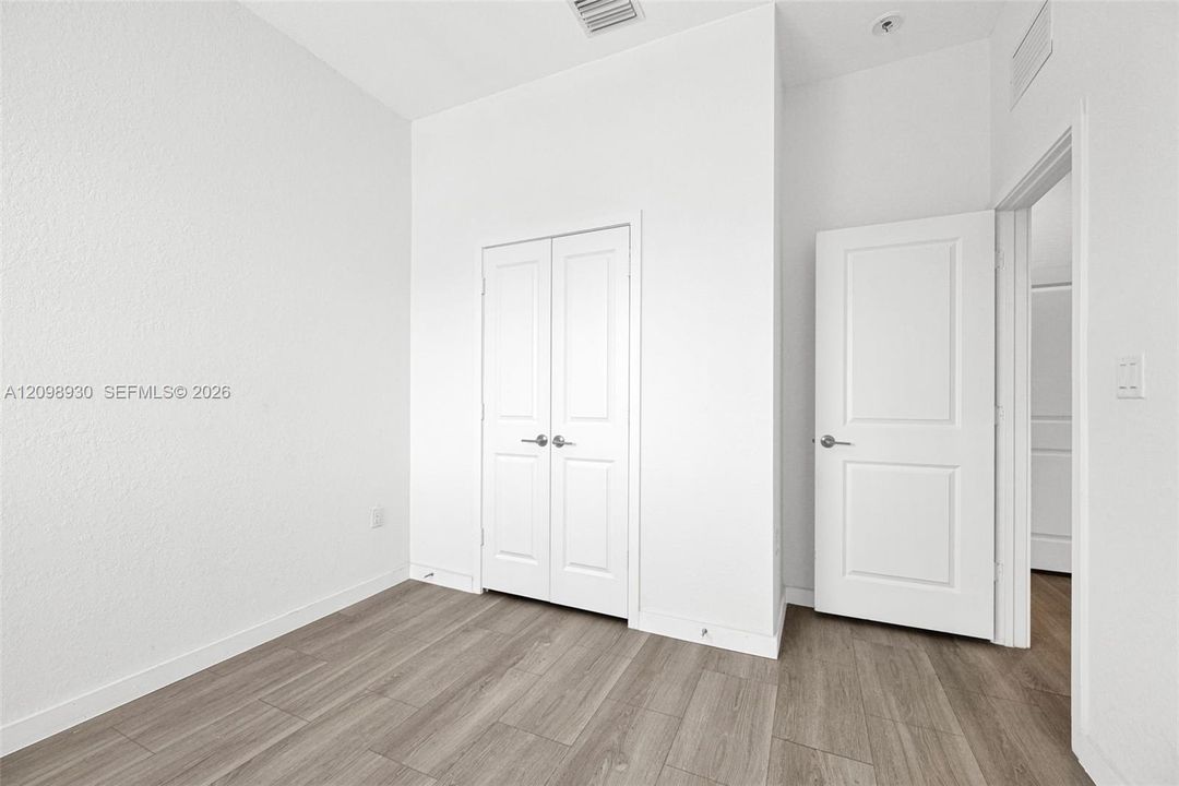 En Renta: $2,800 (3 camas, 2 baños, 1530 Pies cuadrados)