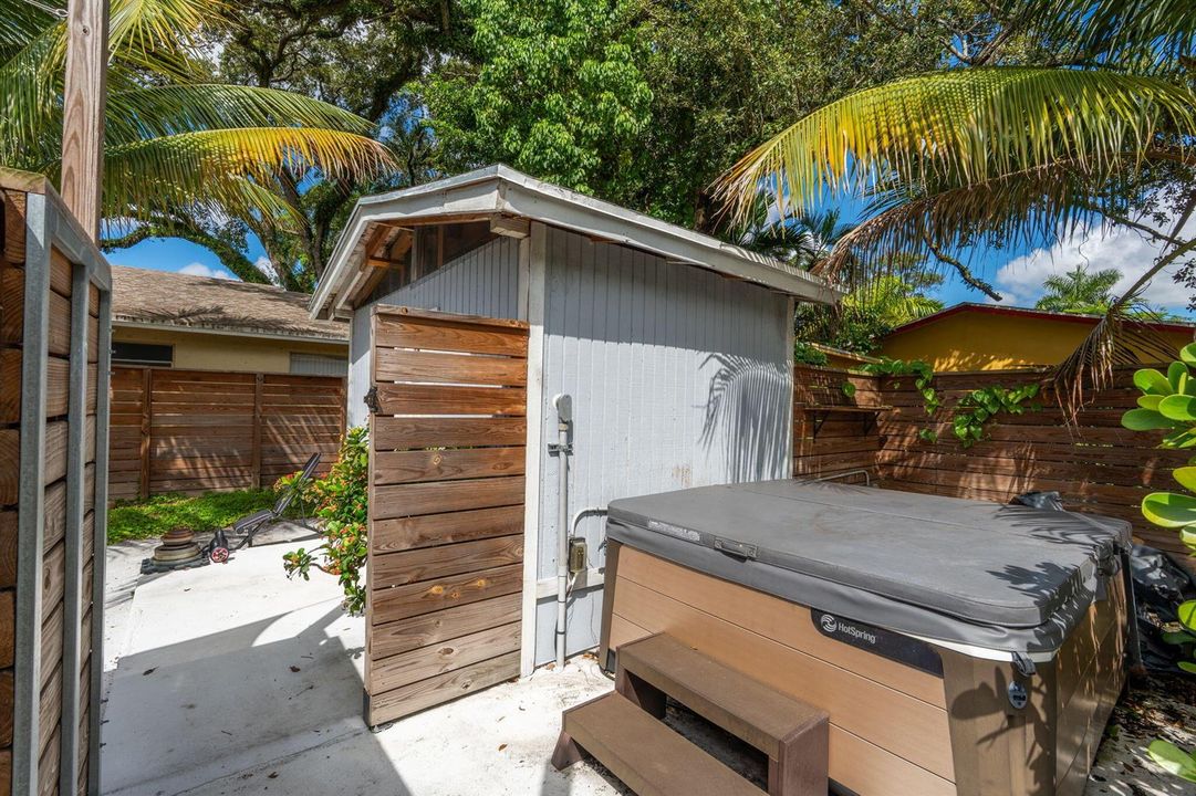 48-web-or-mls-A7409282