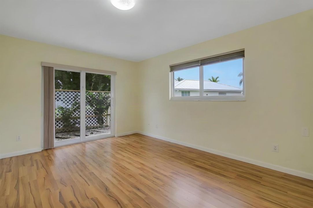 bedroom2
