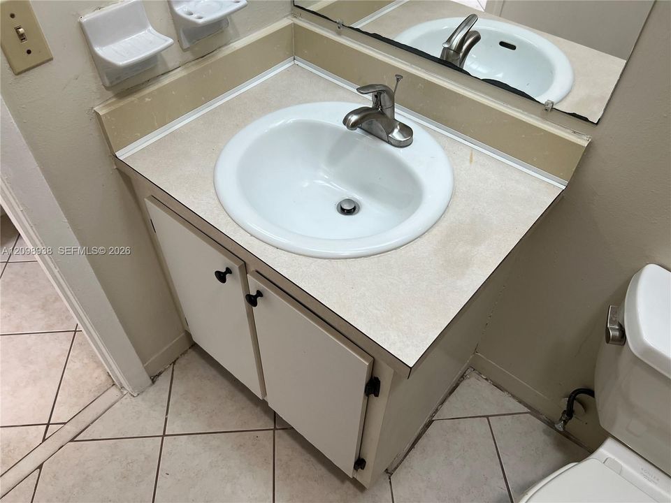 En Renta: $2,100 (2 camas, 2 baños, 1120 Pies cuadrados)