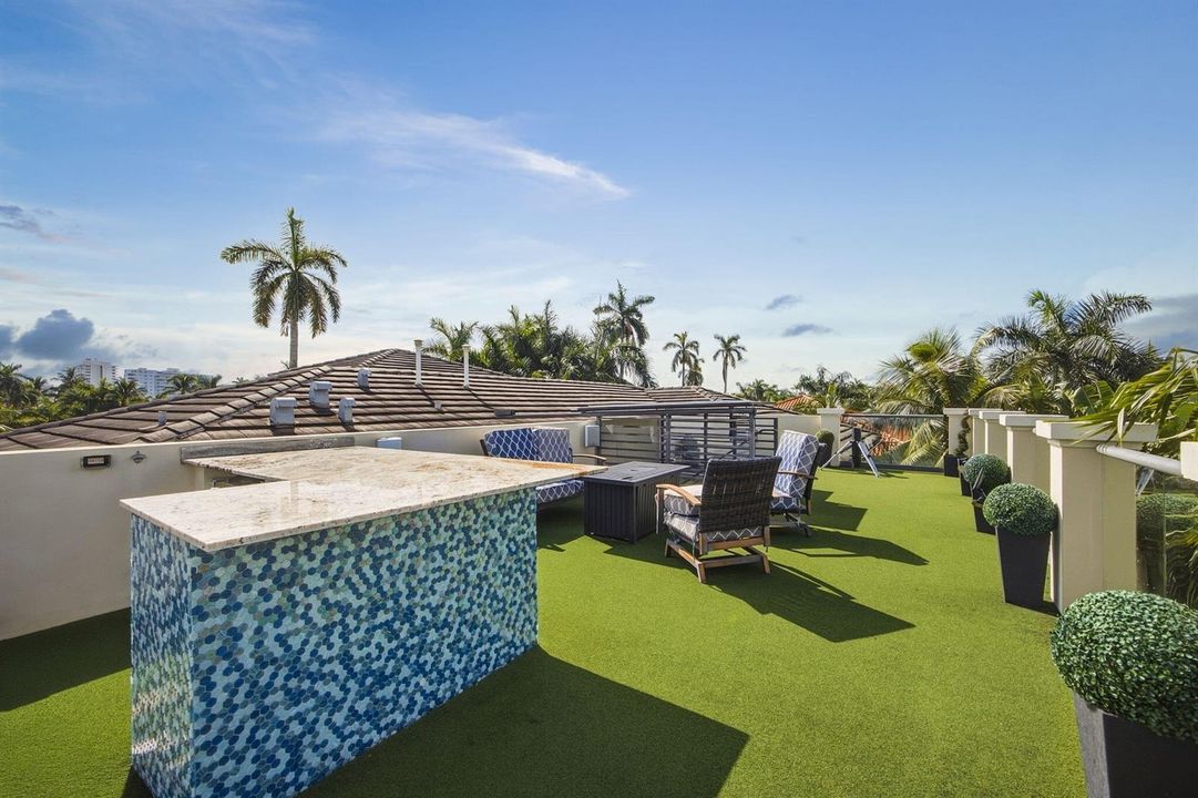 rooftop deck