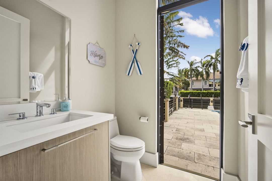 cabana/club room bath