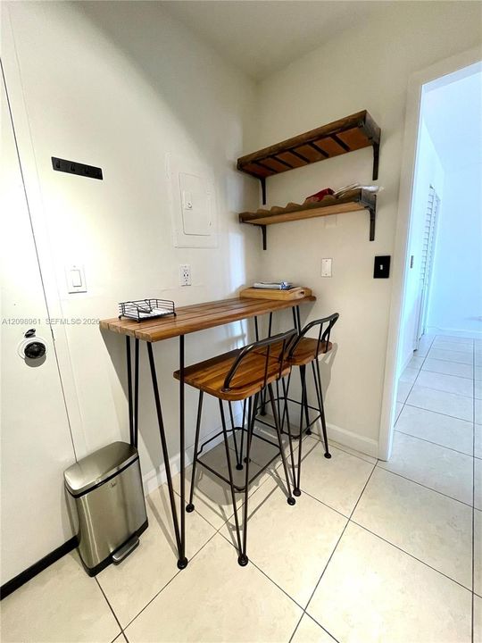 For Rent: $4,100 (2 beds, 2 baths, 1300 Square Feet)