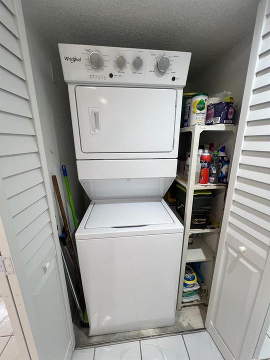 8 - Washer Dryer