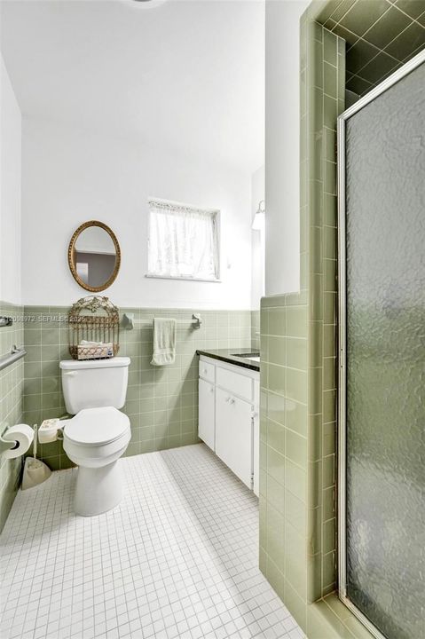 En Venta: $1,355,555 (6 camas, 7 baños, 9845 Pies cuadrados)