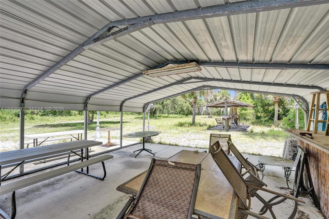 En Venta: $1,355,555 (6 camas, 7 baños, 9845 Pies cuadrados)