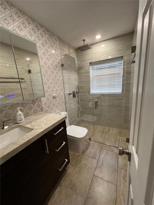 В аренду: $3,800 (3 спален, 2 ванн, 1633 Квадратных фут)