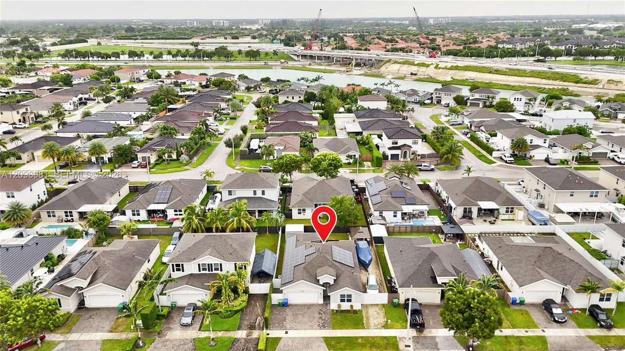 For Sale: $669,000 (4 beds, 2 baths, 1799 Square Feet)