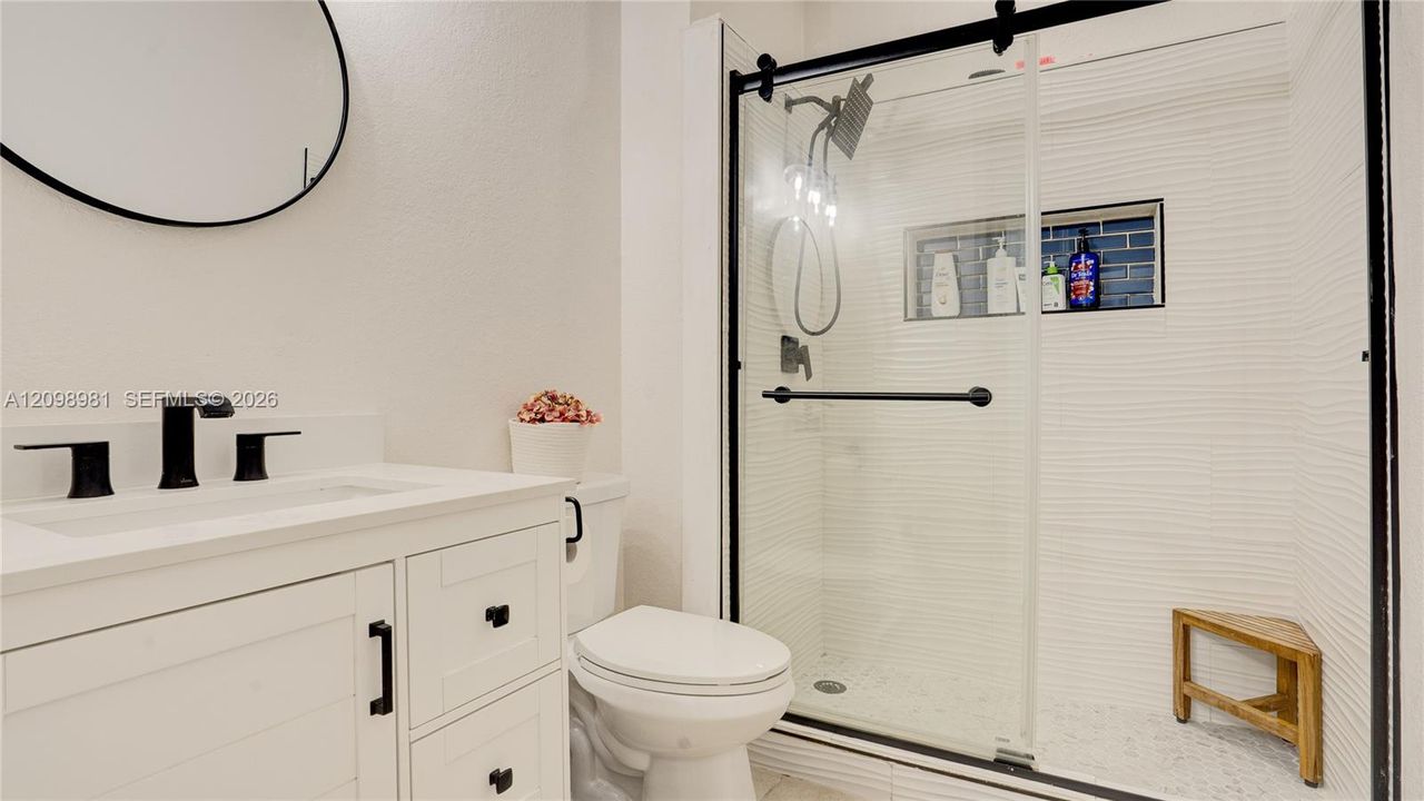 For Sale: $669,000 (4 beds, 2 baths, 1799 Square Feet)