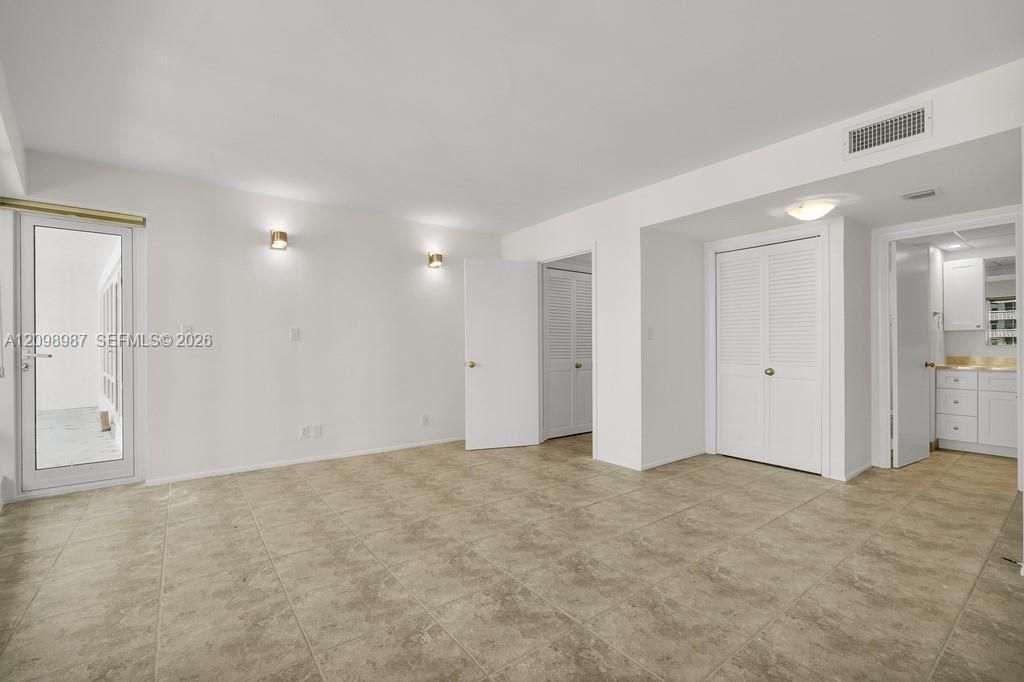 На продажу: $649,500 (1 спален, 1 ванн, 1190 Квадратных фут)