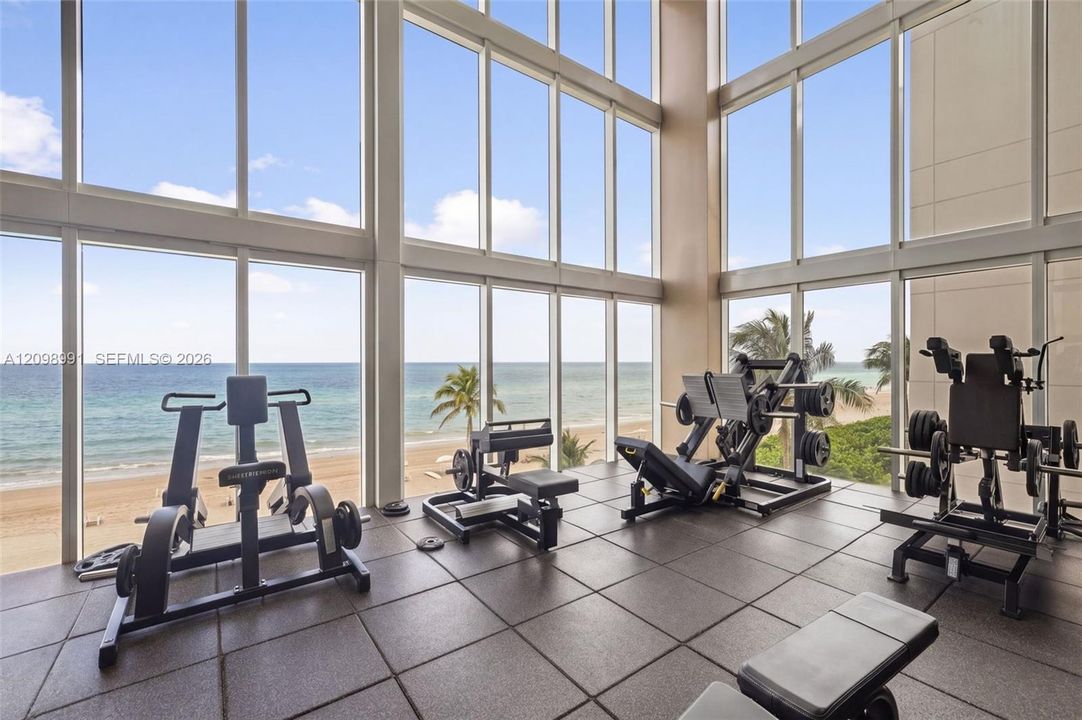 For Sale: $1,349,000 (2 beds, 2 baths, 1782 Square Feet)