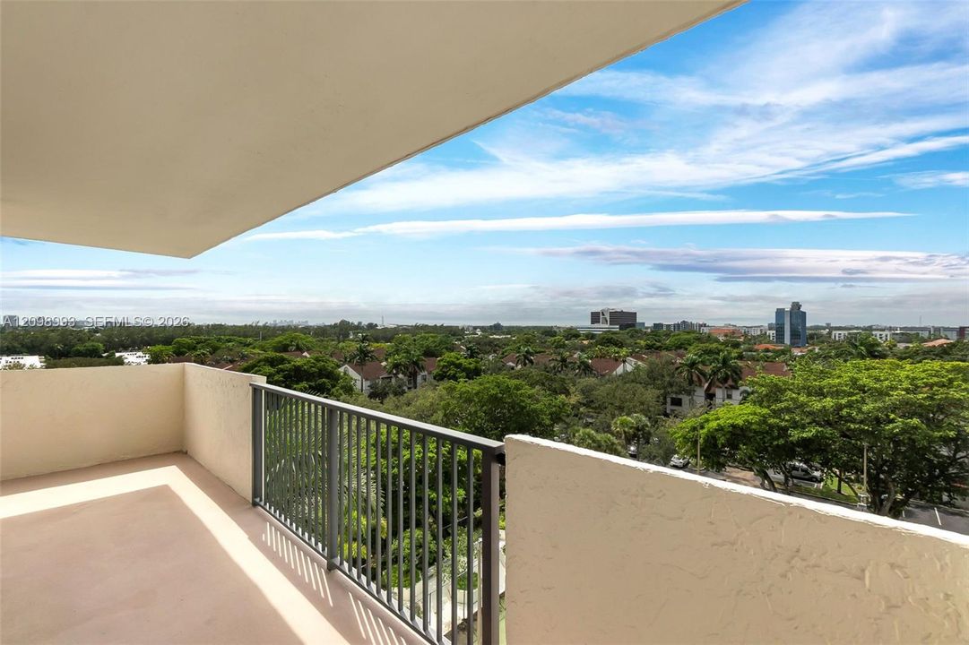En Venta: $399,900 (2 camas, 2 baños, 1440 Pies cuadrados)
