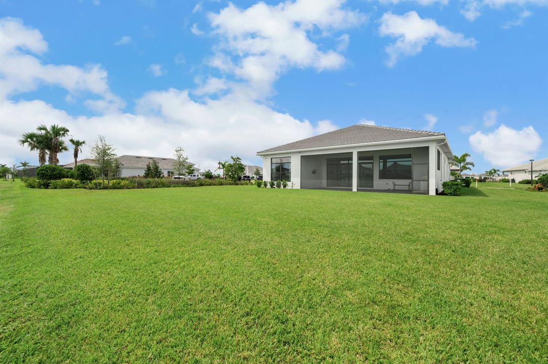 33-web-or-mls-13008 Shinnecock Dr - 33
