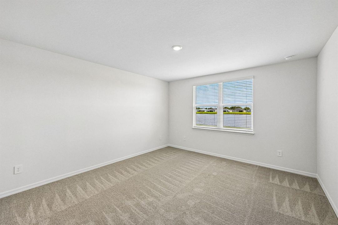 5590 Hampton Park Cir Vero (24)
