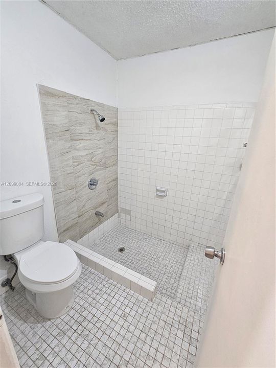 В аренду: $3,300 (3 спален, 2 ванн, 1397 Квадратных фут)