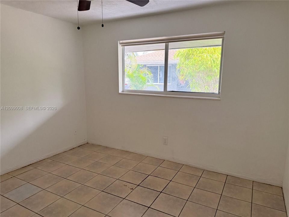 En Renta: $1,750 (1 camas, 1 baños, 700 Pies cuadrados)