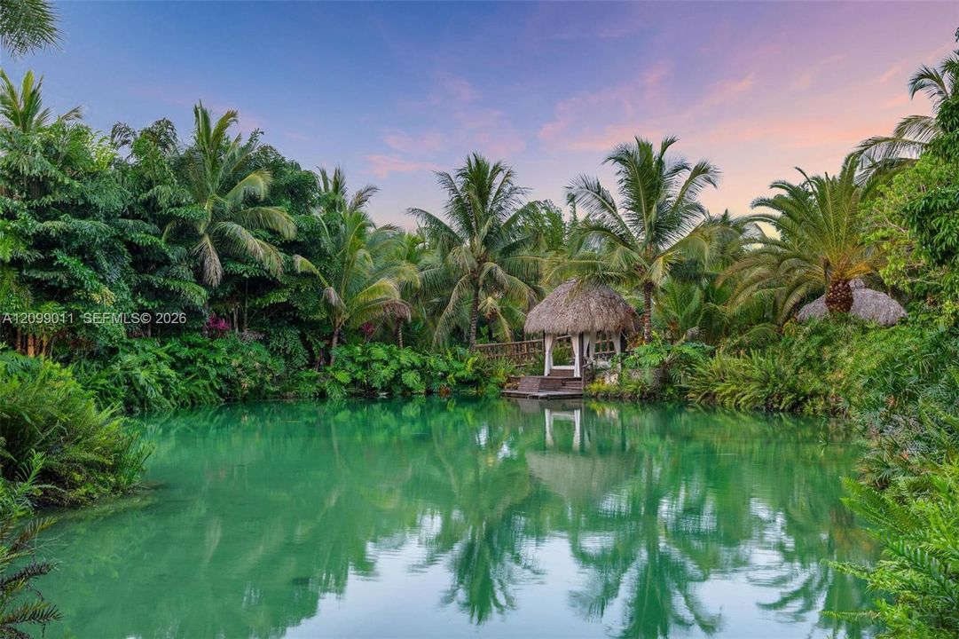 En Venta: $8,500,000 (3 camas, 3 baños, 2956 Pies cuadrados)