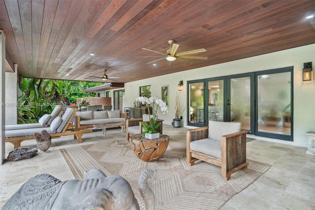 En Venta: $8,500,000 (3 camas, 3 baños, 2956 Pies cuadrados)