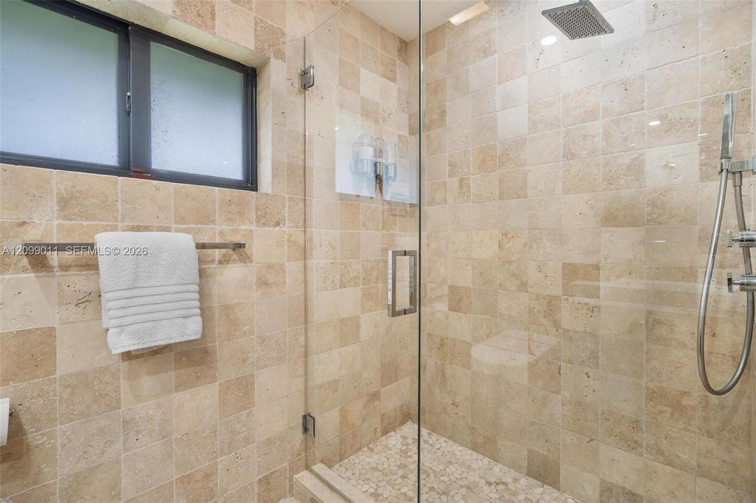 En Venta: $8,500,000 (3 camas, 3 baños, 2956 Pies cuadrados)