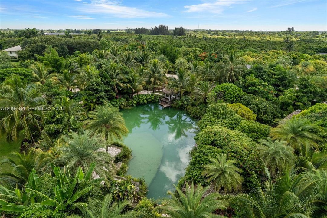 En Venta: $8,500,000 (3 camas, 3 baños, 2956 Pies cuadrados)