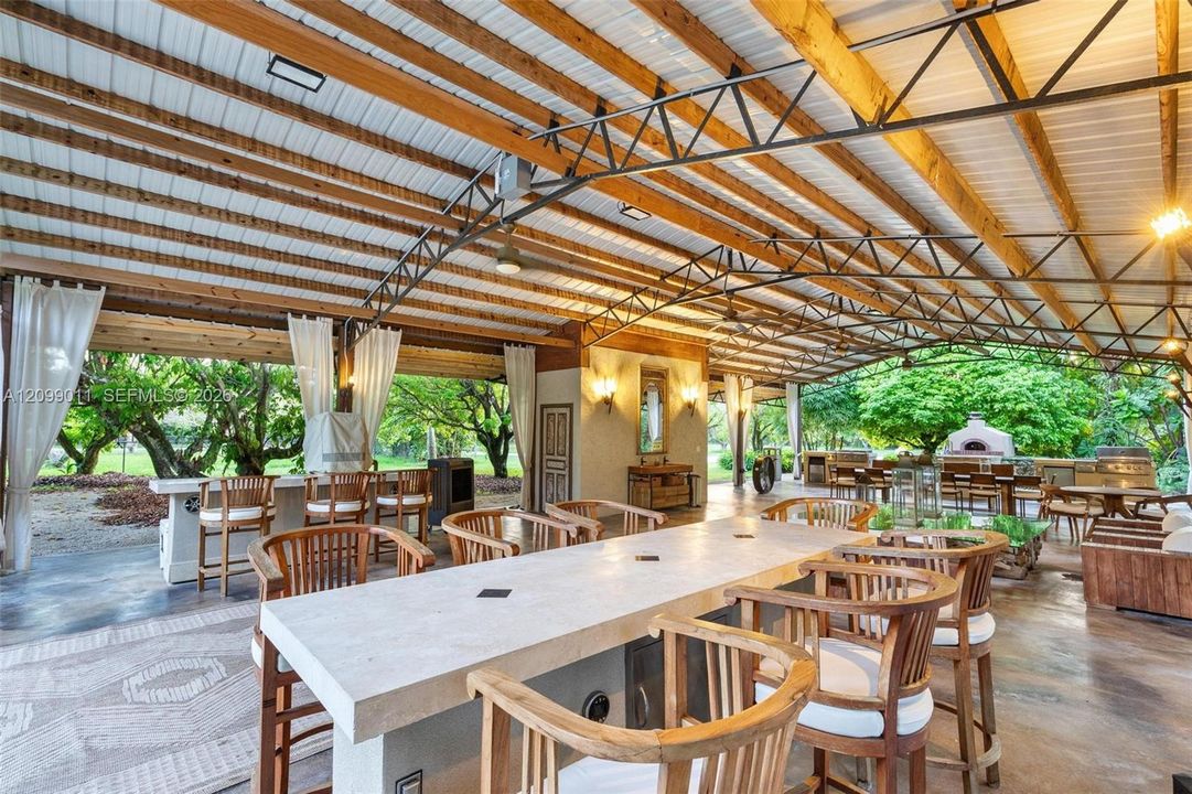 En Venta: $8,500,000 (3 camas, 3 baños, 2956 Pies cuadrados)
