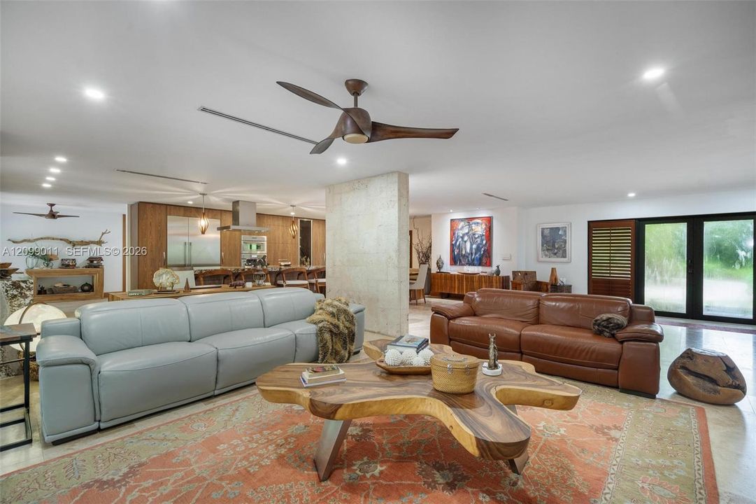 En Venta: $8,500,000 (3 camas, 3 baños, 2956 Pies cuadrados)