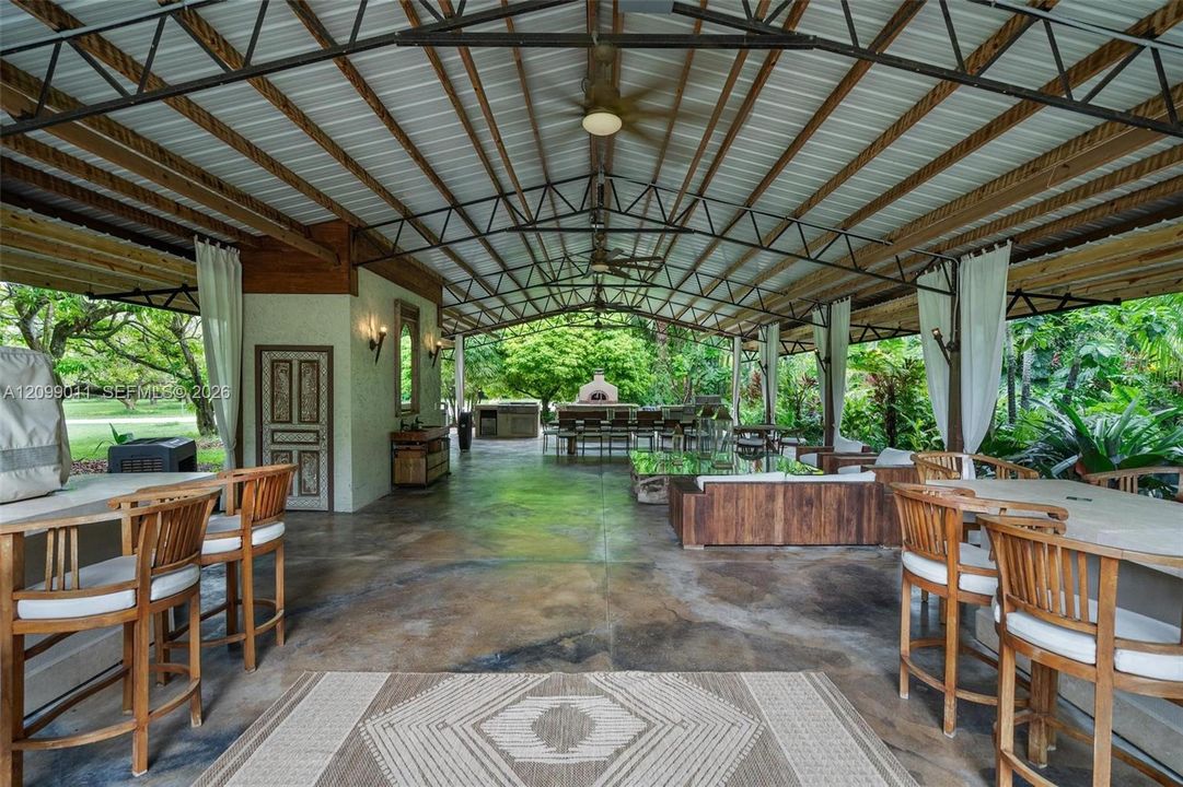 En Venta: $8,500,000 (3 camas, 3 baños, 2956 Pies cuadrados)