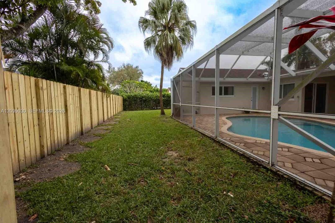 For Sale: $675,000 (4 beds, 2 baths, 1954 Square Feet)