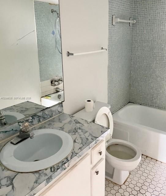 En Renta: $1,400 (1 camas, 1 baños, 800 Pies cuadrados)
