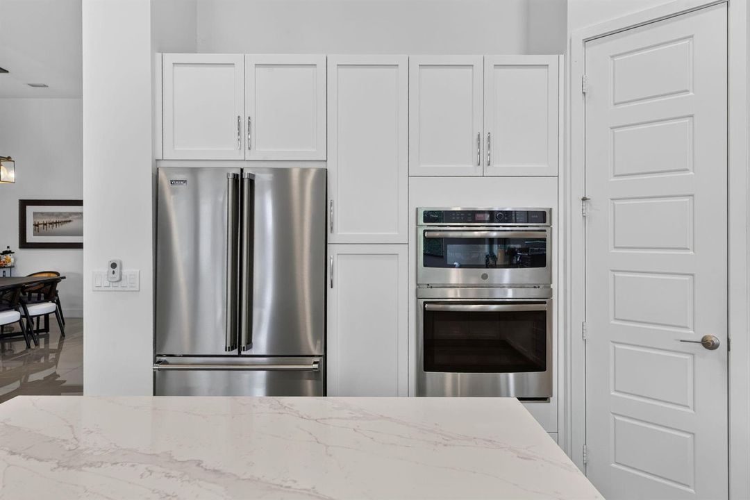 79-web-or-mls-Kitchen 8