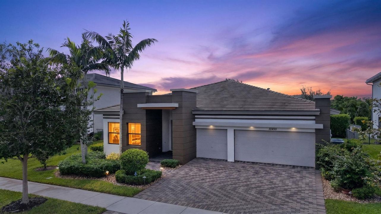 8-web-or-mls-Aerial Twilight Front