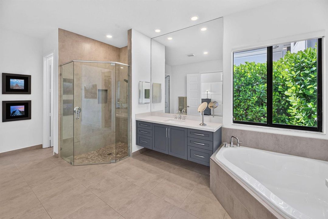39-web-or-mls-Primary bathroom 2