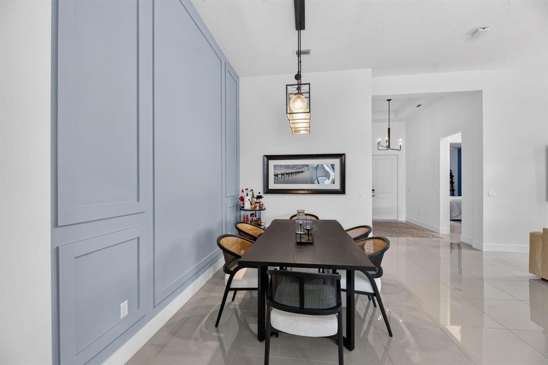 70-web-or-mls-Dining Room 2