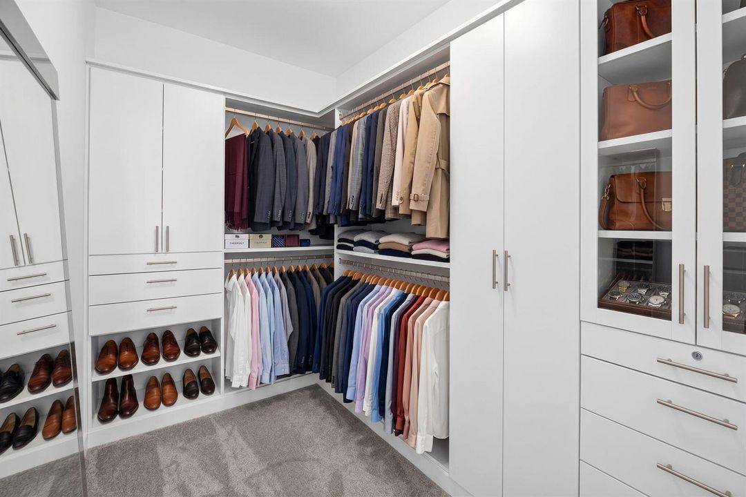 45-web-or-mls-Primary Closet B