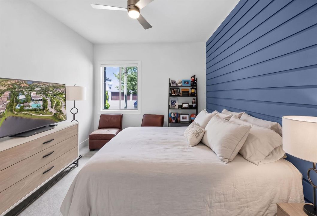 16-web-or-mls-Front Bedroom 2