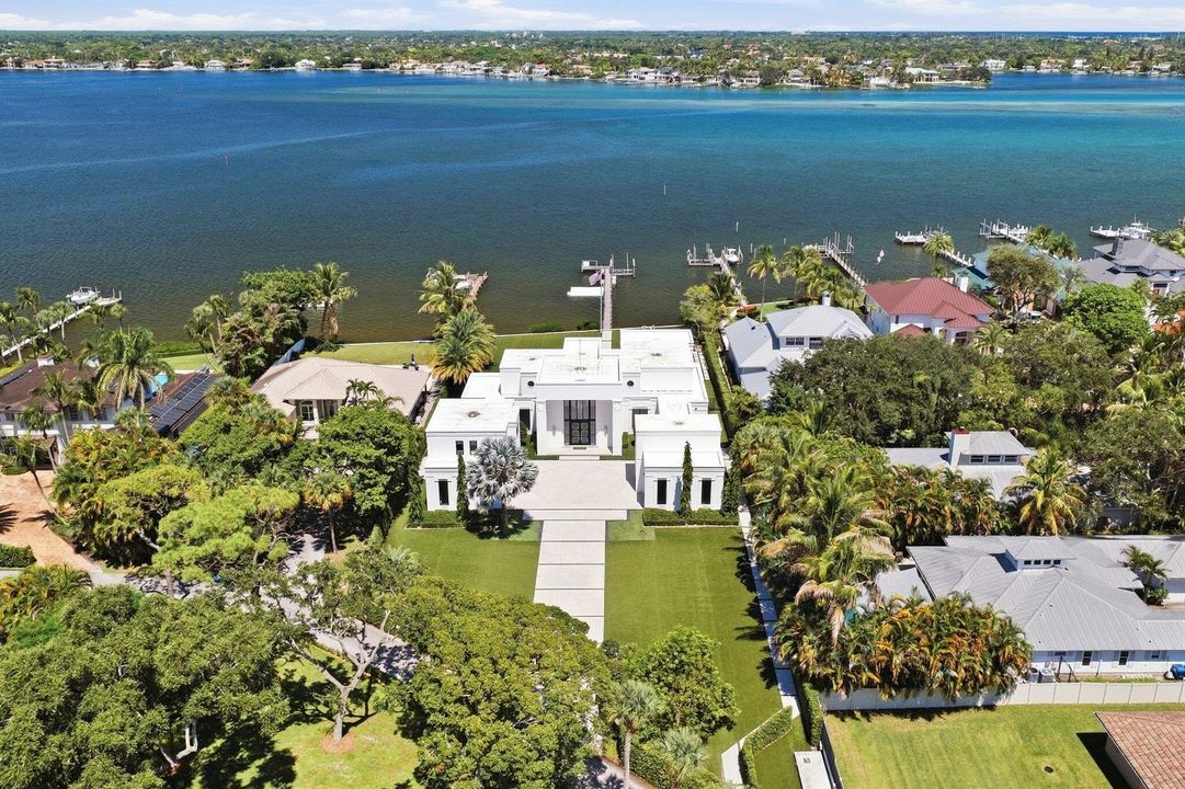 18200-Gardiner-Ln-Jupiter-MLS-054