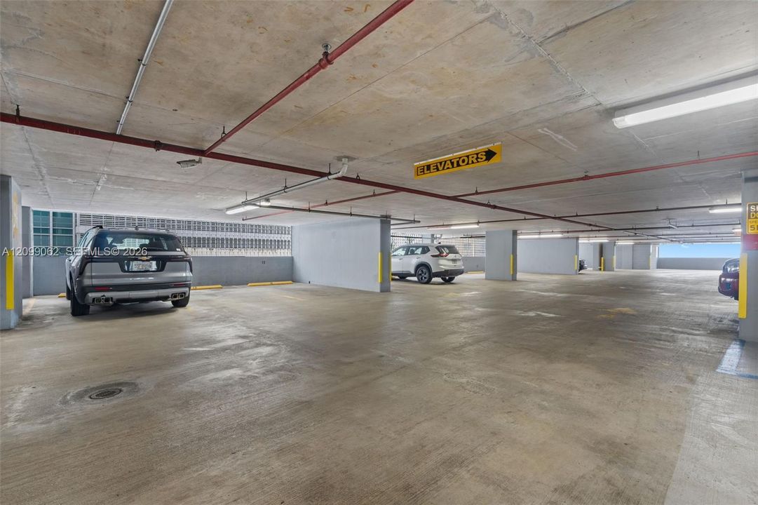 В аренду: $3,300 (1 спален, 1 ванн, 825 Квадратных фут)