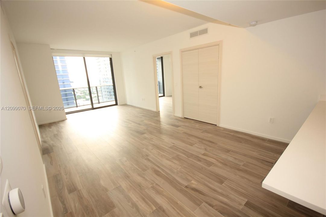 For Rent: $6,500 (2 beds, 2 baths, 1253 Square Feet)