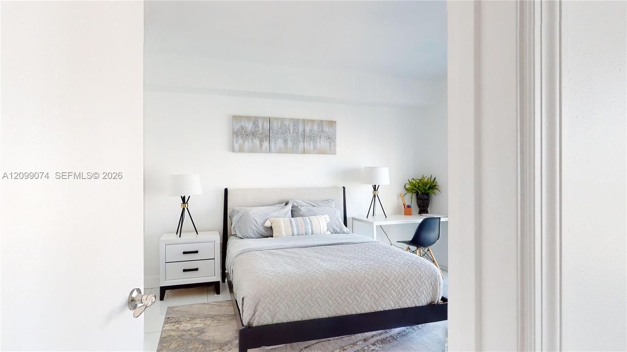 For Rent: $4,500 (2 beds, 2 baths, 1124 Square Feet)
