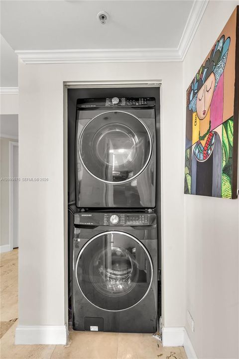 En Venta: $749,000 (2 camas, 2 baños, 1230 Pies cuadrados)