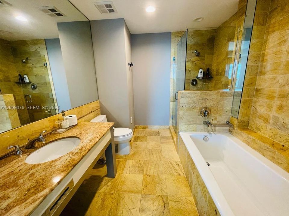 For Rent: $9,200 (2 beds, 2 baths, 1366 Square Feet)