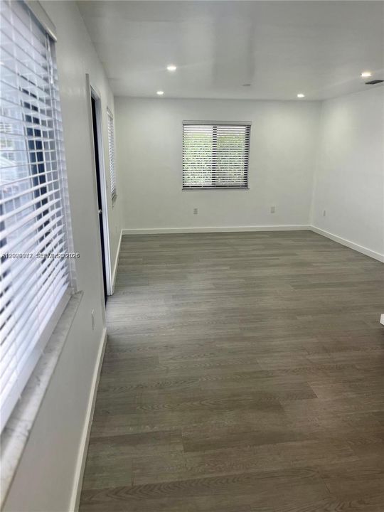 En Renta: $2,550 (2 camas, 1 baños, 2035 Pies cuadrados)