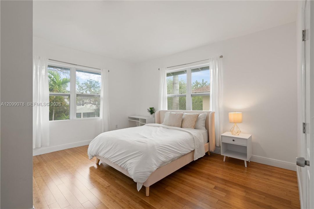 For Rent: $7,800 (4 beds, 2 baths, 2832 Square Feet)